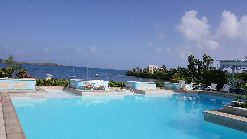 Chenay Bay Beach Resort Кристианстед Екстериор снимка