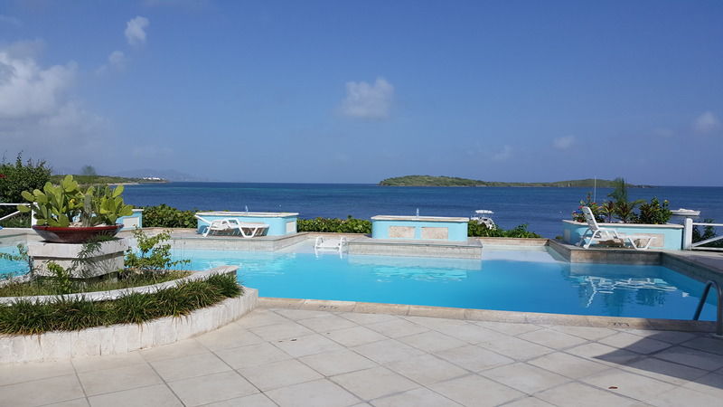Chenay Bay Beach Resort Кристианстед Екстериор снимка