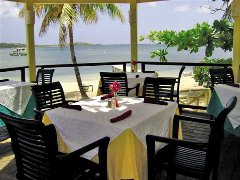 Chenay Bay Beach Resort Кристианстед Ресторант снимка