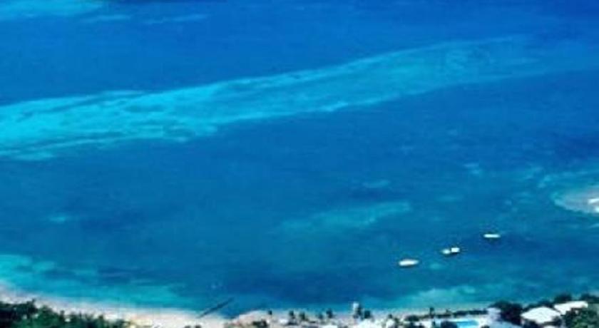 Chenay Bay Beach Resort Кристианстед Екстериор снимка