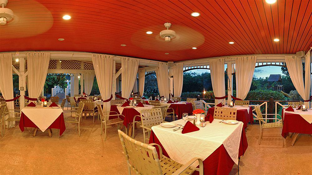 Chenay Bay Beach Resort Кристианстед Екстериор снимка